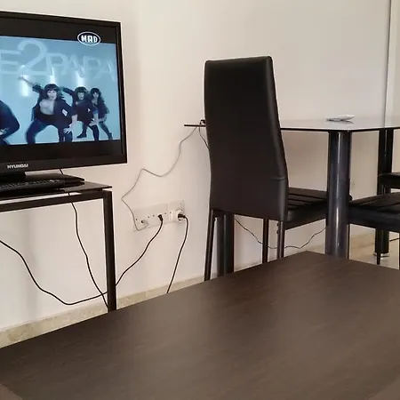 Apartament Pelides Larnaca