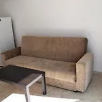 아파트 Pelides 라르나카